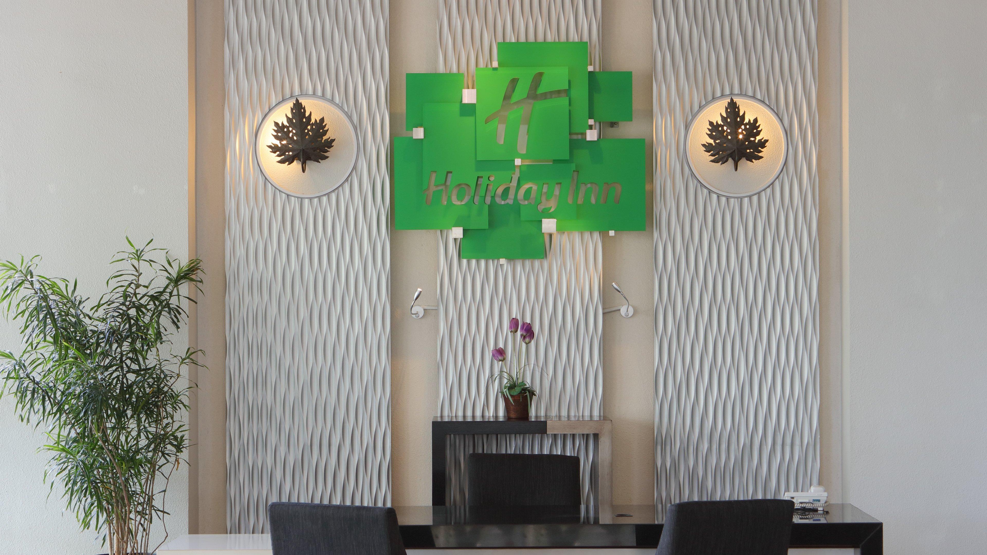 ホテル ホリデイ イン バンドン パスツール バンドゥン エクステリア 写真